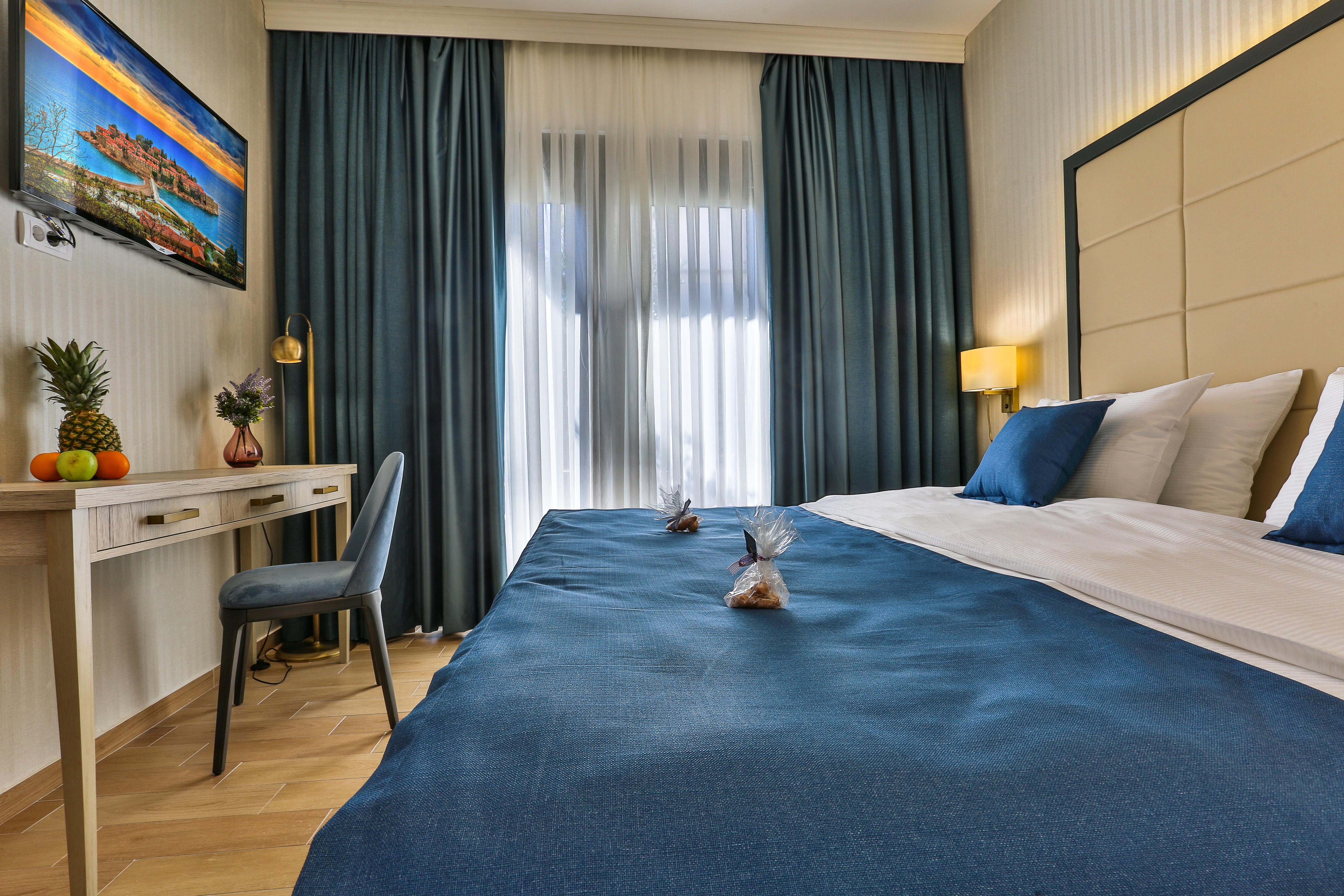 Hotel Harmony By Aycon Petrovac Luaran gambar
