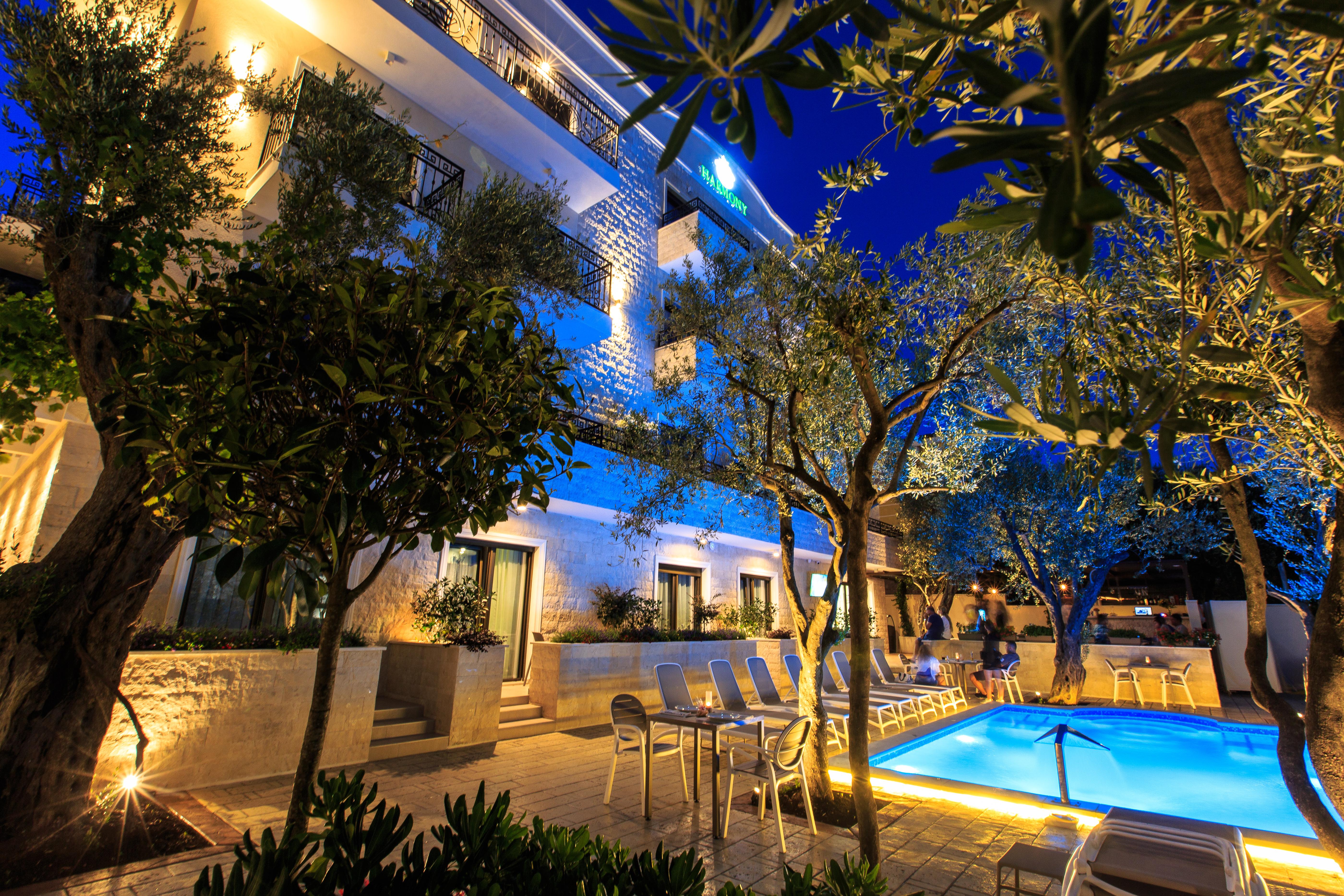 Hotel Harmony By Aycon Petrovac Luaran gambar